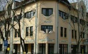 Hotel Corvin Gyula