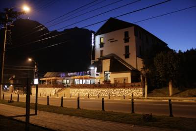 Hotel Paraul Rece Busteni