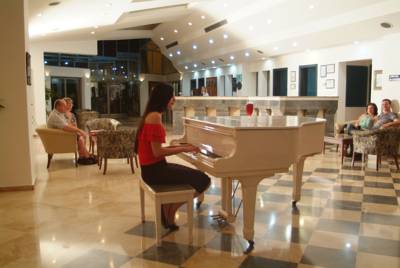 Imagine Corinthia Excelsior Hotel