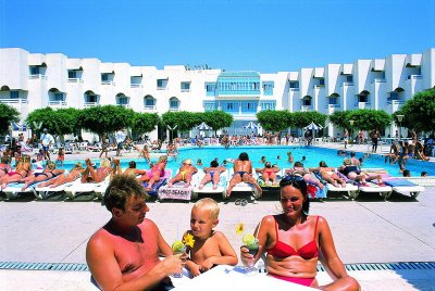 Imagine Hotel Les Pyramides