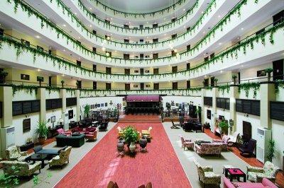 Imagine Hotel Royal Garden Suite