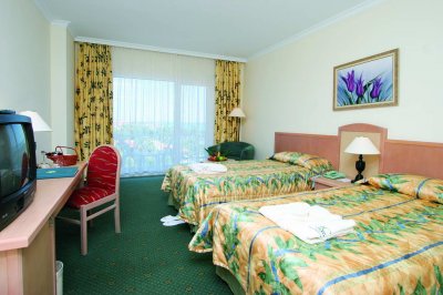 Imagine Hotel Ic  Santai Family Resort