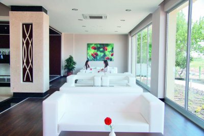 Imagine Hotel Melissa Garden