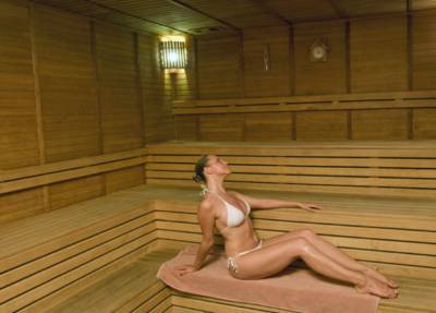 Imagine Hotel Crystal Admiral Resort Suites & Spa