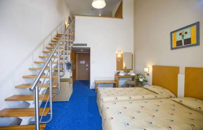 Imagine Hotel Crystal Admiral Resort Suites & Spa