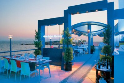 Imagine Hotel The Grand Blue Sky