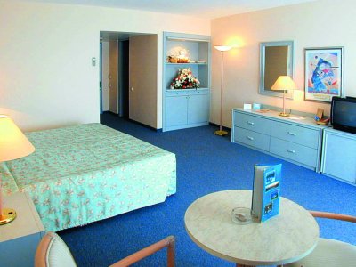 Imagine Hotel The Grand Blue Sky