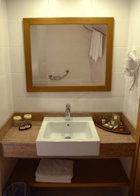 Imagine Hotel Akka Alinda