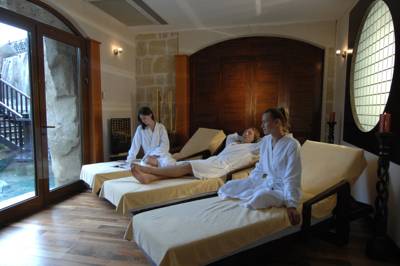 Imagine Hotel Asdem Beach Labada