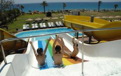 Imagine Hotel Asdem Beach Labada