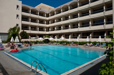 Imagine Hotel Lomeniz
