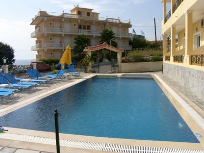 Imagine Hotel Golden Nests