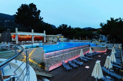 Imagine Hotel Akrotiri Beach