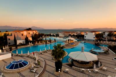 Imagine Hotel Marmari Palace