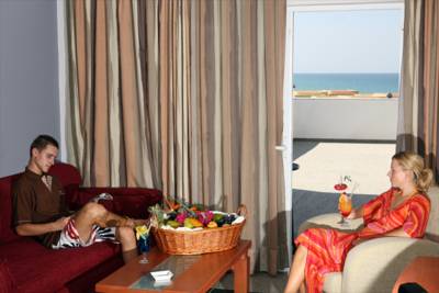 Imagine Hotel Marmari Palace