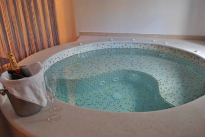 Imagine Hotel La Mer Deluxe