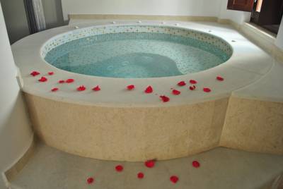 Imagine Hotel La Mer Deluxe