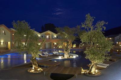 Imagine Hotel Alexandra Golden Boutique