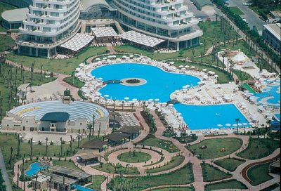 Imagine Hotel Miracle Deluxe Resort