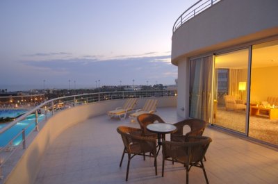 Imagine Hotel Miracle Deluxe Resort