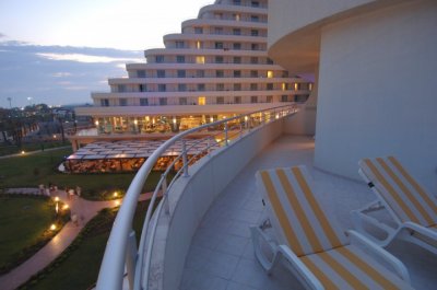 Imagine Hotel Miracle Deluxe Resort