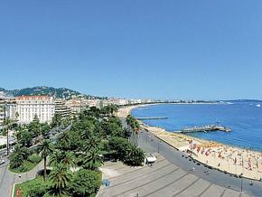 Imagine Cannes Beach