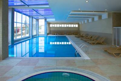 Imagine Hotel Titan Select