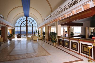 Imagine Hotel Palm Garden