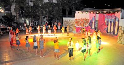 Imagine Hotel Palm Garden