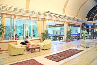 Imagine Hotel Palm Garden