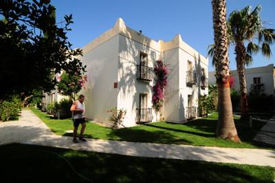 Imagine Hotel Bitez Garden Life