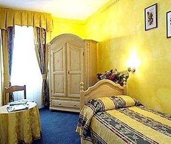 Imagine Hotel Olimpia