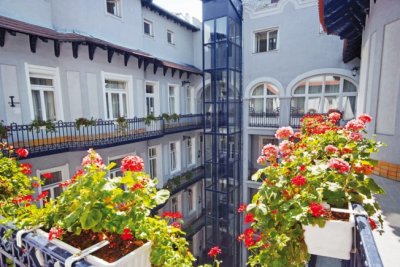 Imagine Hotel Baross