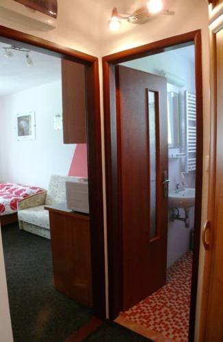Imagine Apartament Dinda