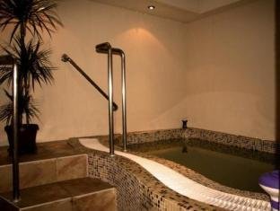 Imagine Hotel Banderista