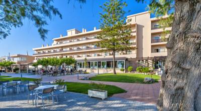 Imagine Hotel Santa Marina Beach