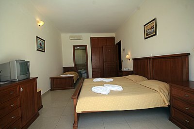 Imagine Castro Beach Hotel