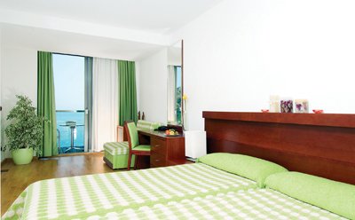 Imagine Hotel Queen Of Montenegro