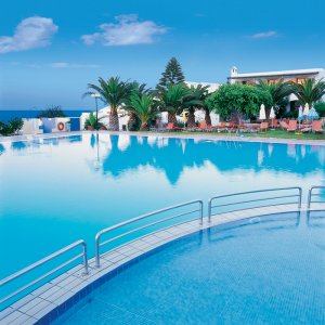 Imagine Hotel Chrissi Amoudia