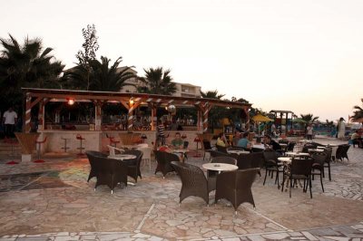 Imagine Hotel Eri Beach & Village