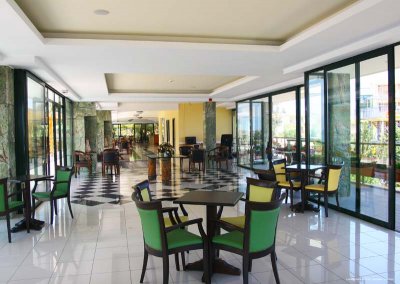 Imagine Hotel Eri Beach & Village
