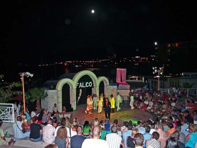 Imagine Hotel Eri Beach & Village