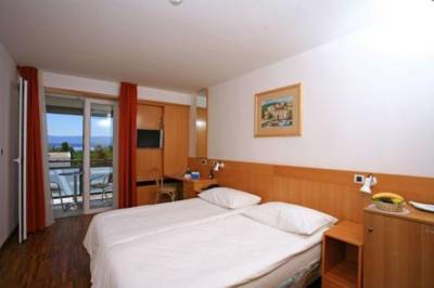 Imagine Hotel Bluesun Elaphusa