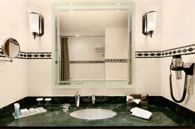 Imagine Hotel Hilton Imperial