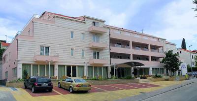 Imagine Hotel Ivka