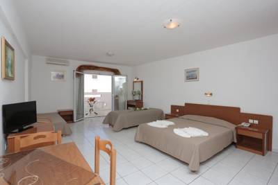 Imagine Hotel Anthoula Village