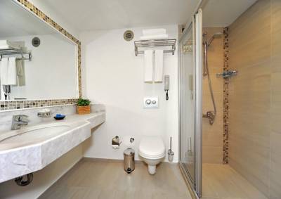 Imagine Hotel Izer Beach