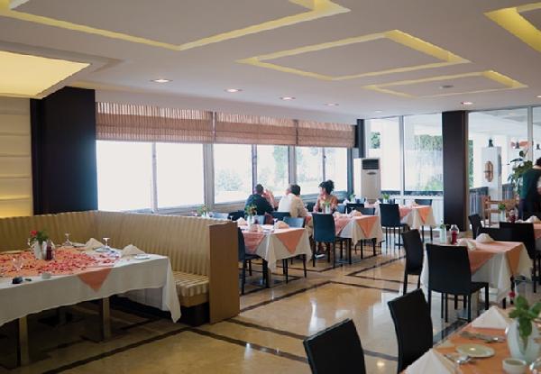 Imagine Hotel Tth Hydros Club