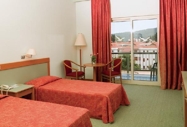 Imagine Hotel Tth Hydros Club