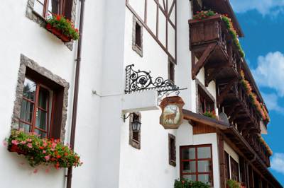 Imagine Cabana Vanatorilor